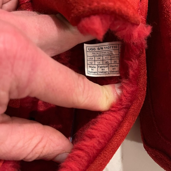 S*O*L*D  Ugg Ascot Samba Red - Picture 3 of 7